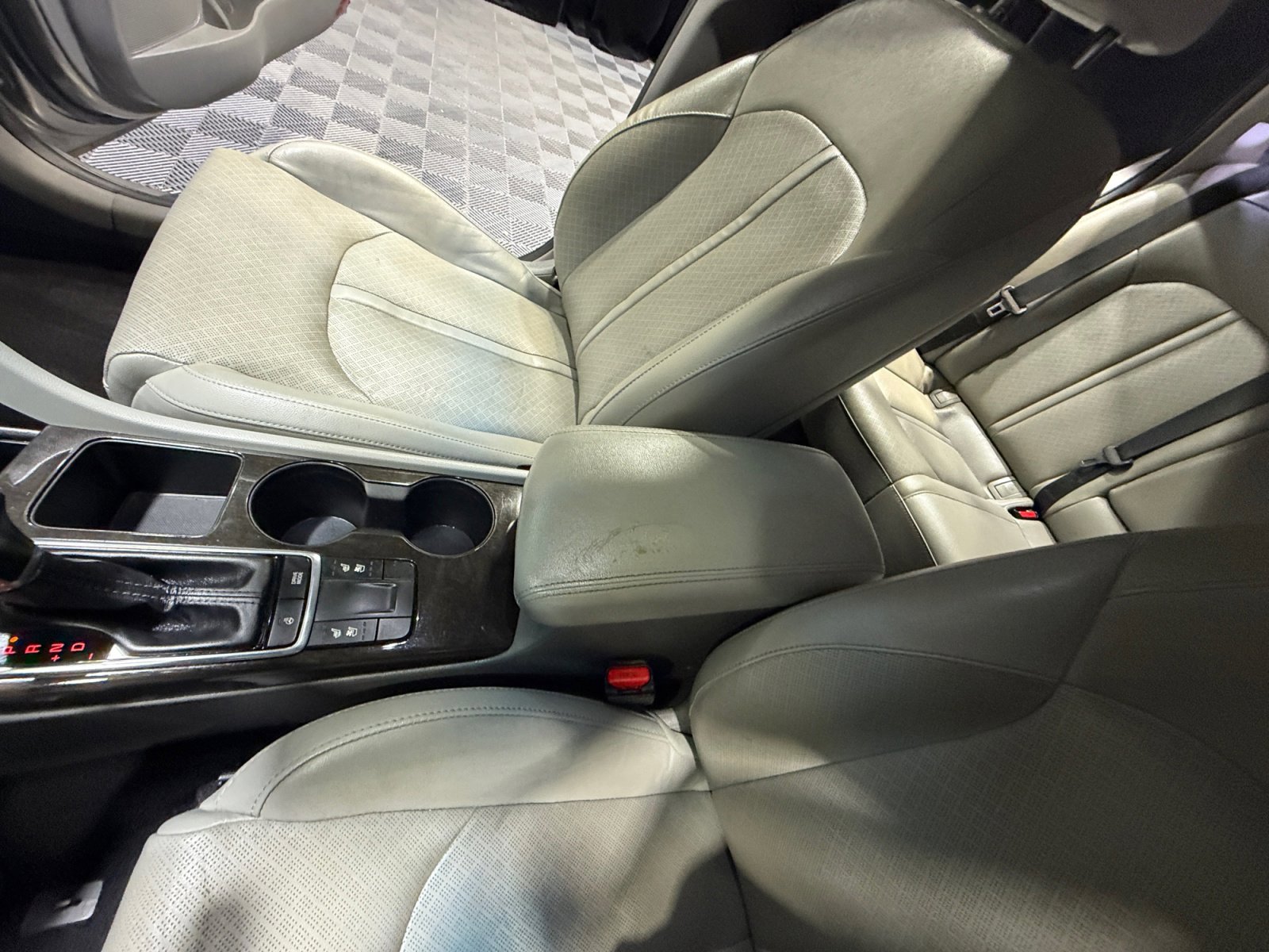 Used 2016 Kia Optima EX w/ Premium Package image 15