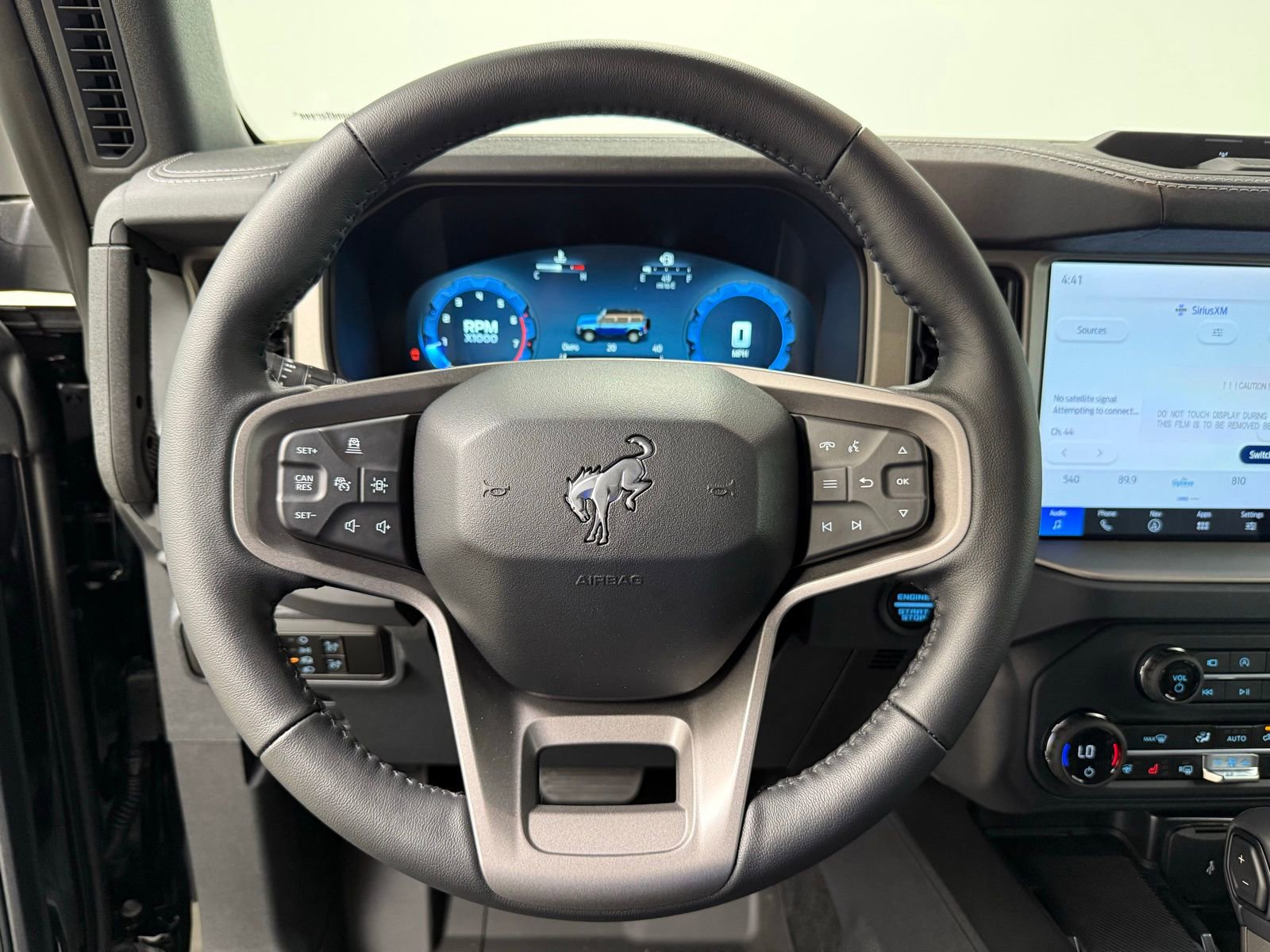 New 2025 Ford Bronco Outer Banks w/ Sasquatch Package image 22