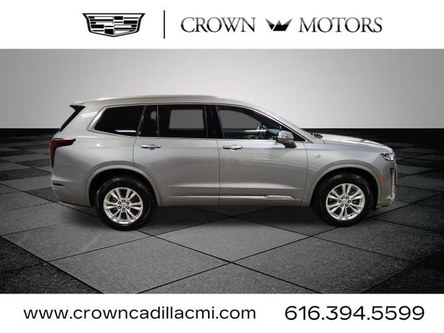 Certified 2025 Cadillac XT6 Luxury image 2