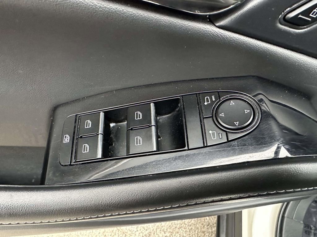Used 2025 MAZDA CX-30 AWD 2.5 S w/ Preferred Package image 17