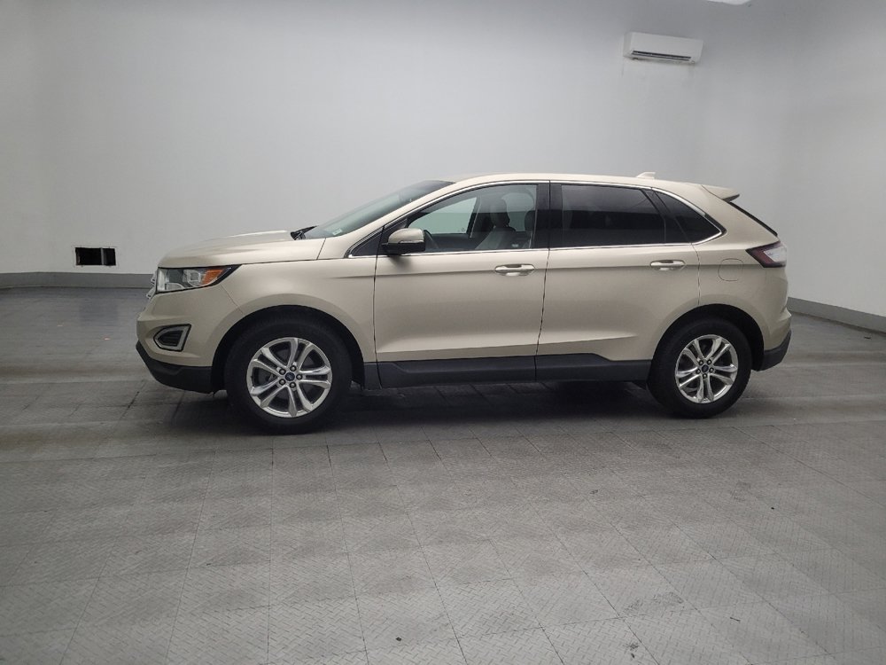 Used 2018 Ford Edge Titanium w/ Technology Package FWD image 2