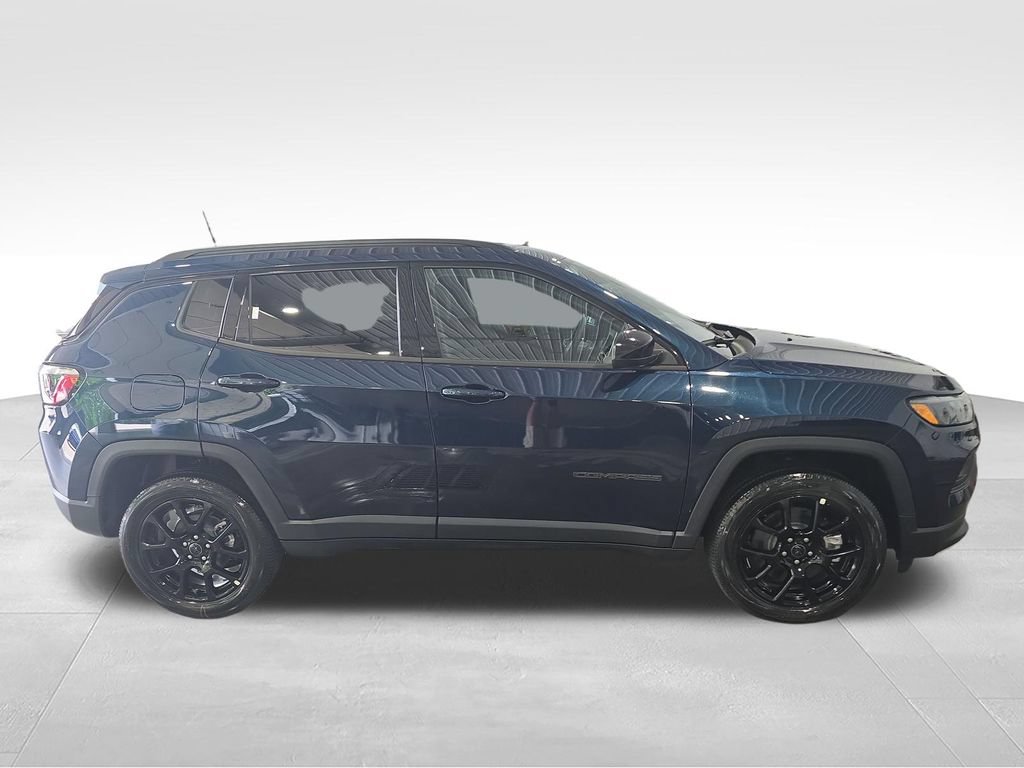 New 2026 Jeep Compass Latitude AWD/4WD image 6