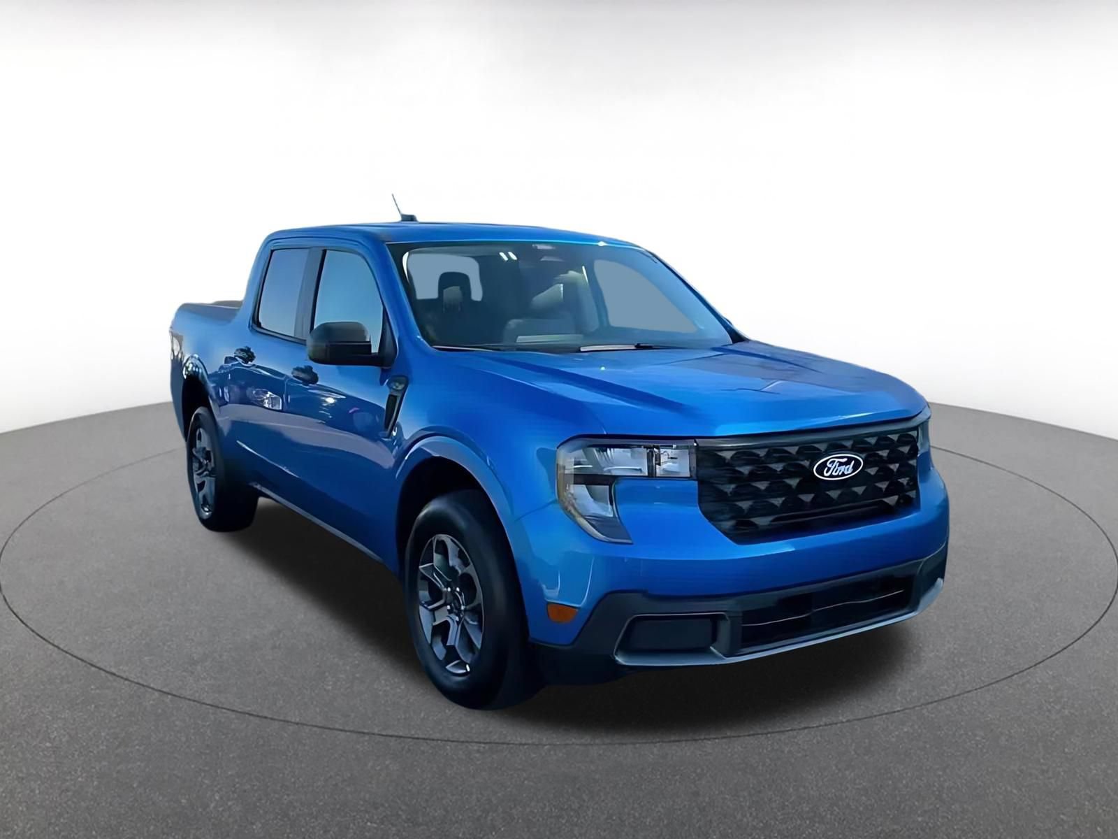 Used 2026 Ford Maverick XLT w/ Equipment Group 301A AWD/4WD image 3