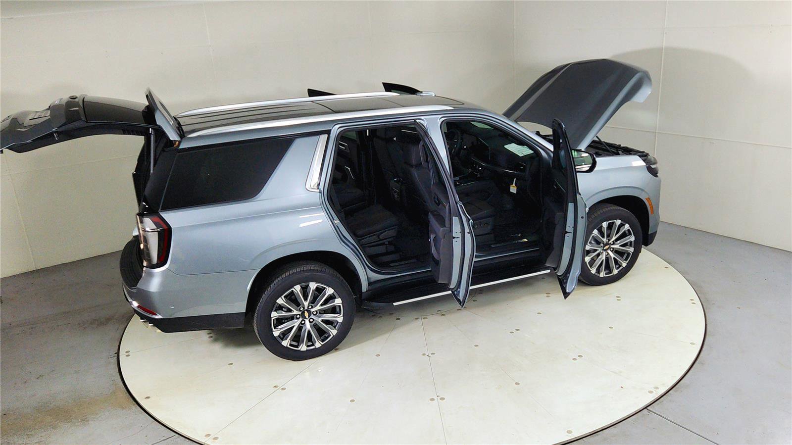 New 2026 Chevrolet Tahoe High Country w/ Sun And Tow Package image 27