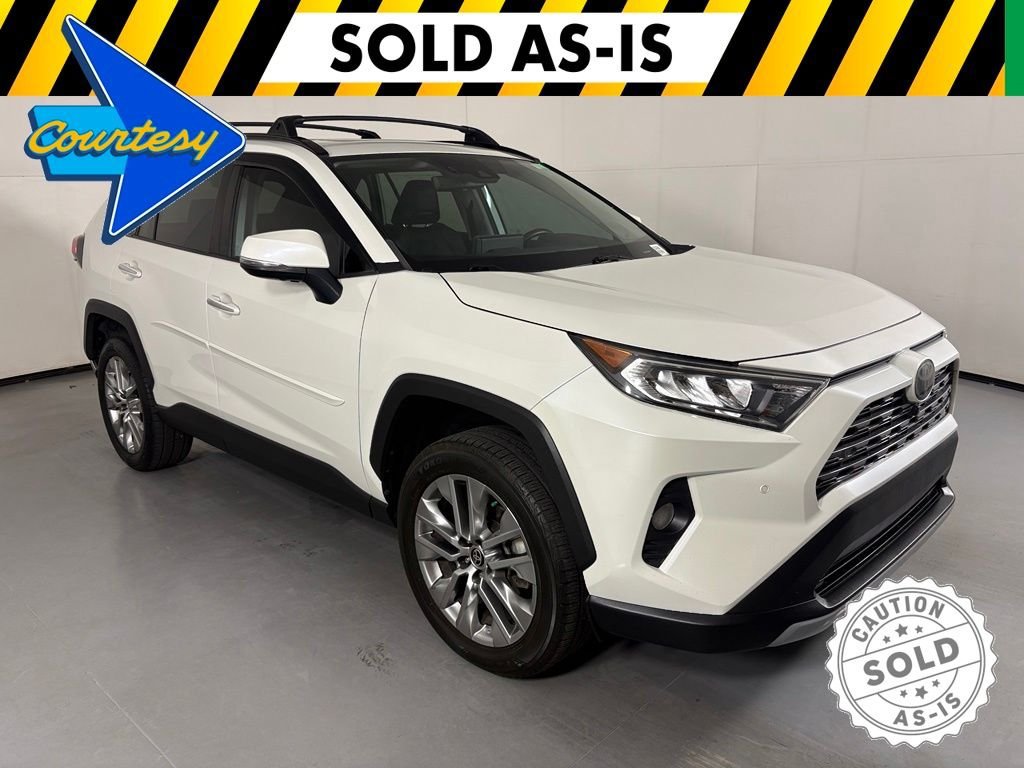 Used 2021 Toyota RAV4 Limited FWD image 2