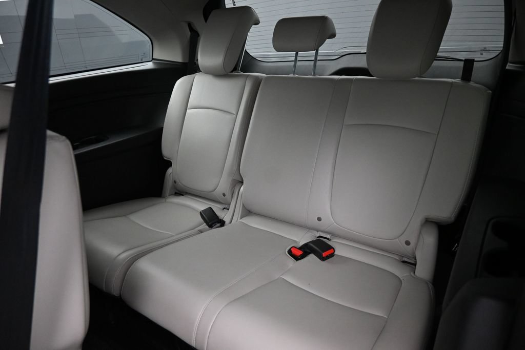Used 2025 Honda Odyssey EX-L image 14