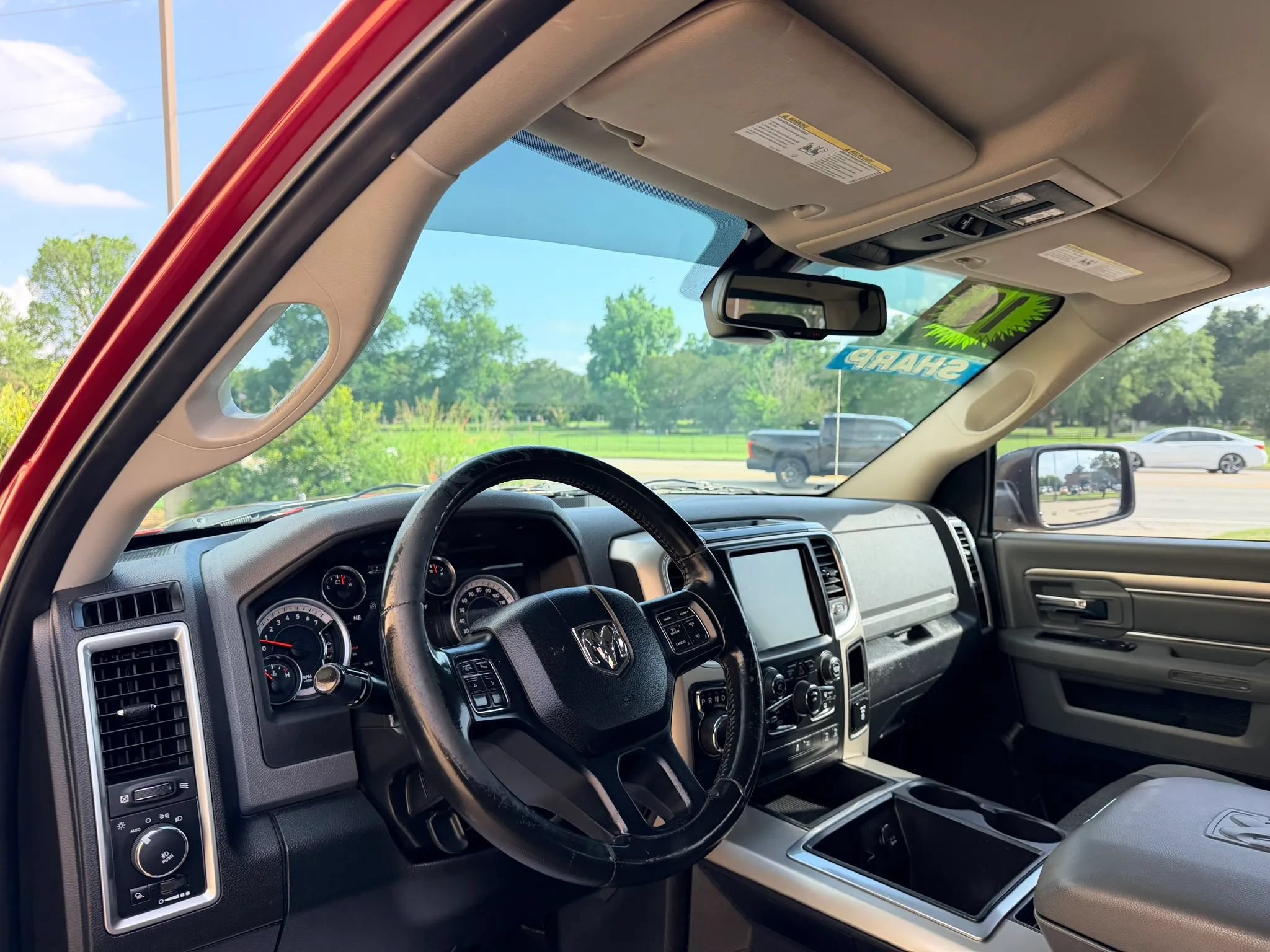 Used 2014 RAM 1500 Lone Star RWD image 9