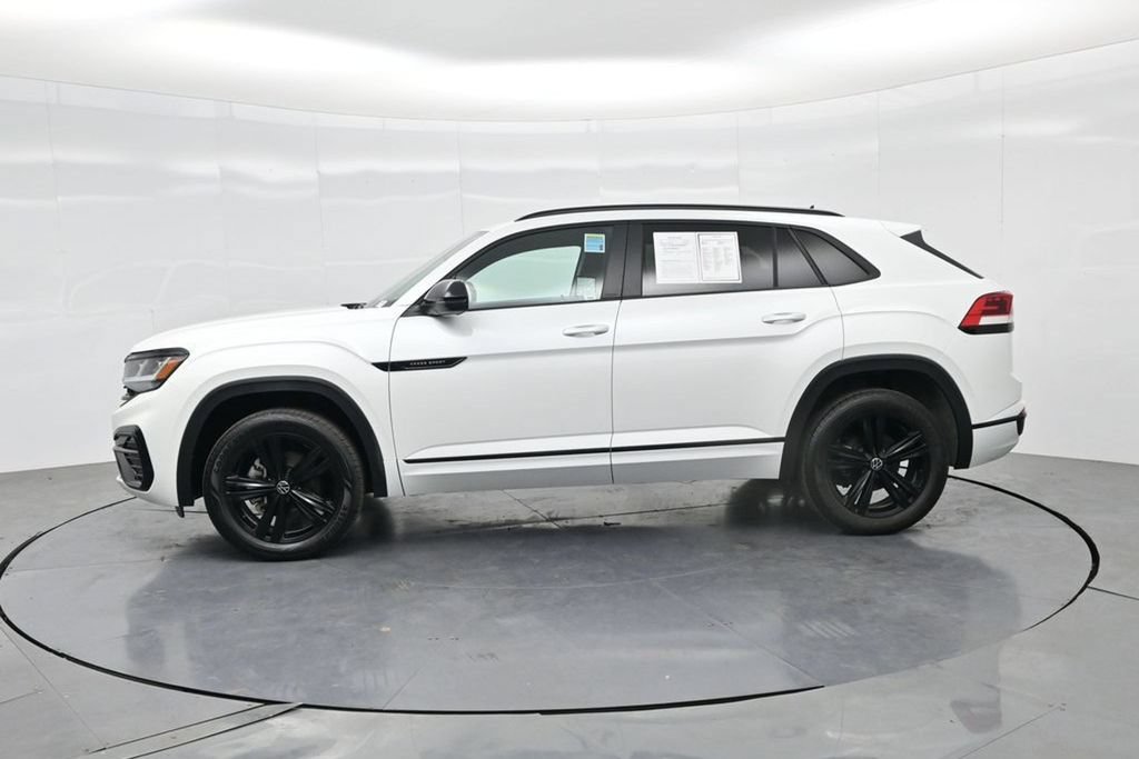 Used 2023 Volkswagen Atlas Cross Sport SEL R-Line AWD/4WD image 33