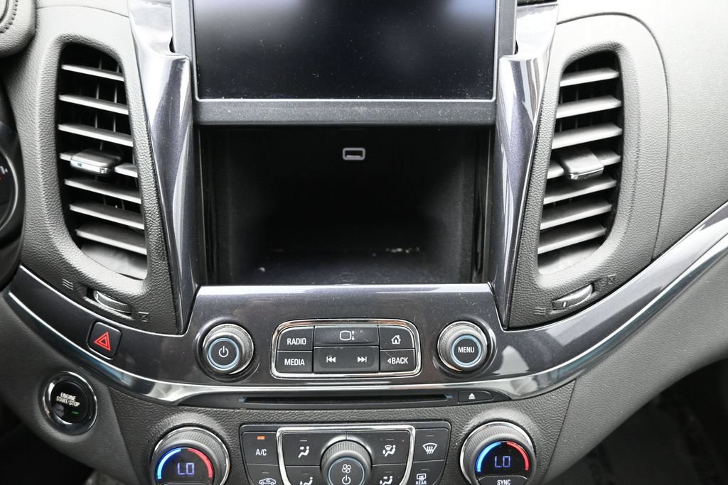 Used 2017 Chevrolet Impala Premier w/ Enhanced Convenience Package FWD image 21