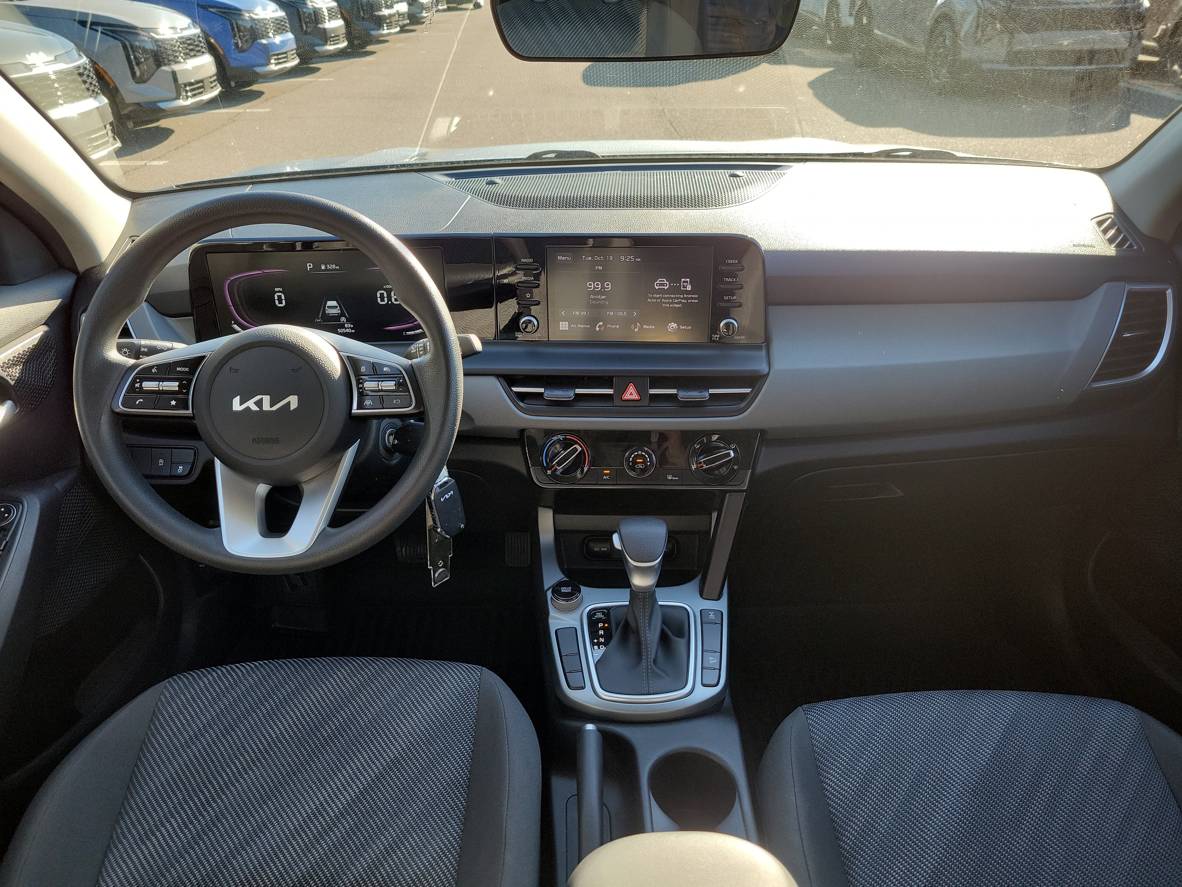 Used 2024 Kia Seltos LX AWD/4WD image 15