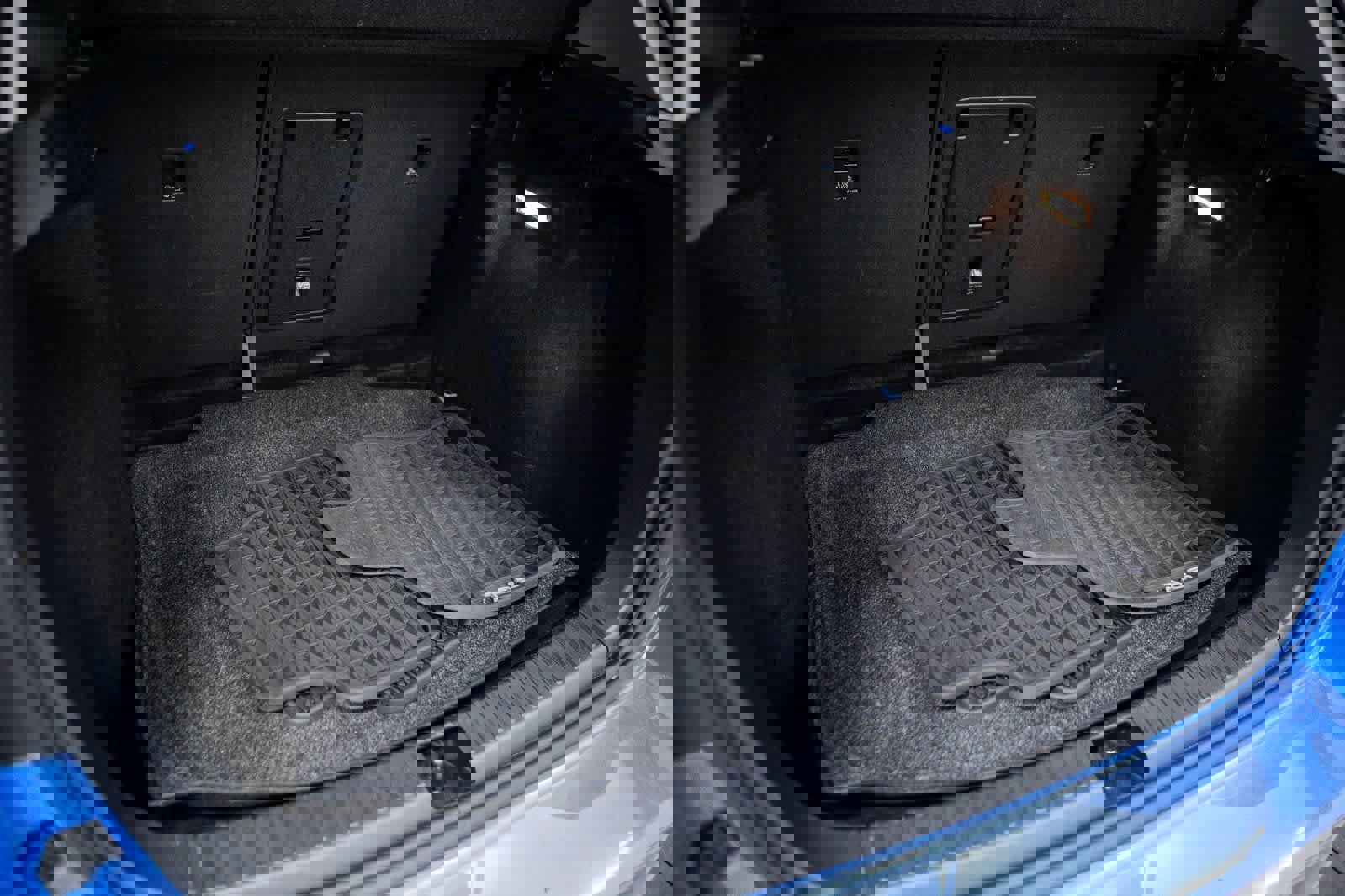 Used 2023 Volkswagen Taos SE image 29