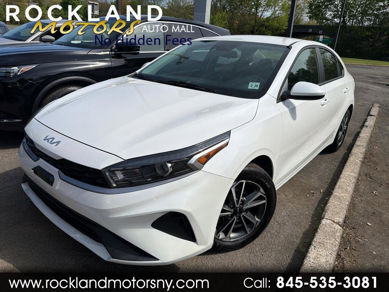 Used 2023 Kia Forte LXS FWD image 1