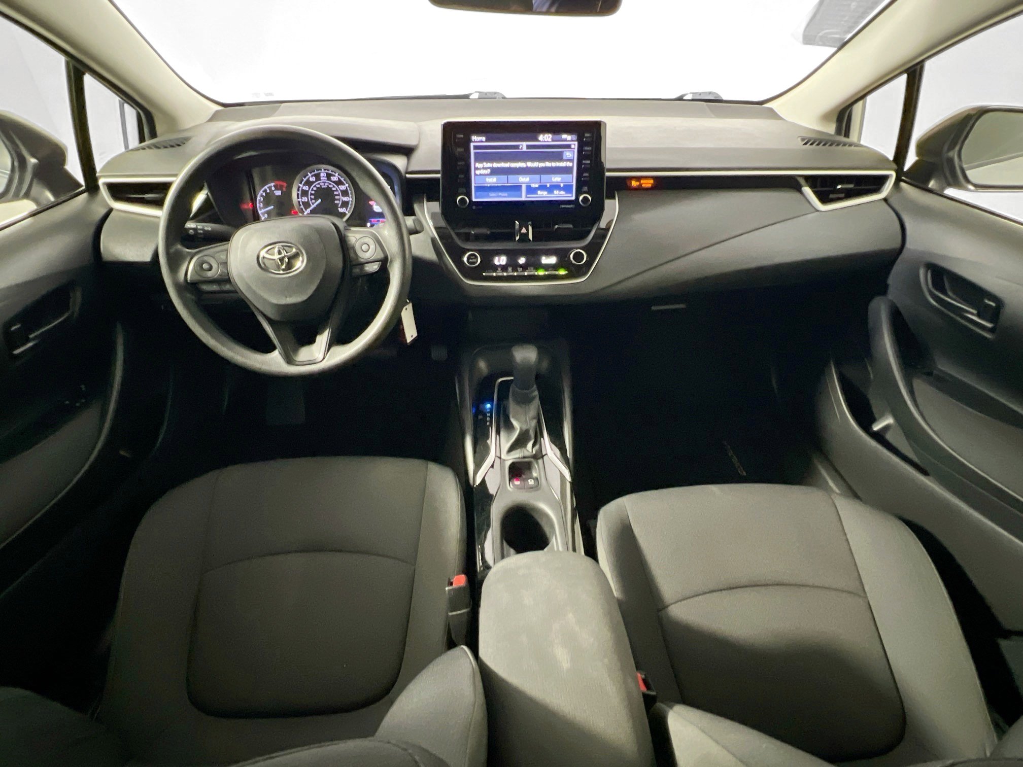 Used 2022 Toyota Corolla LE FWD image 28