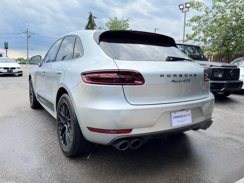 Used 2017 Porsche Macan GTS AWD/4WD image 8