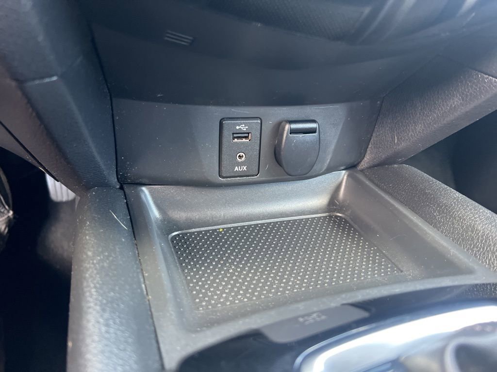 Used 2017 Nissan Rogue Sport SV w/ SV All-Weather Package AWD/4WD image 58