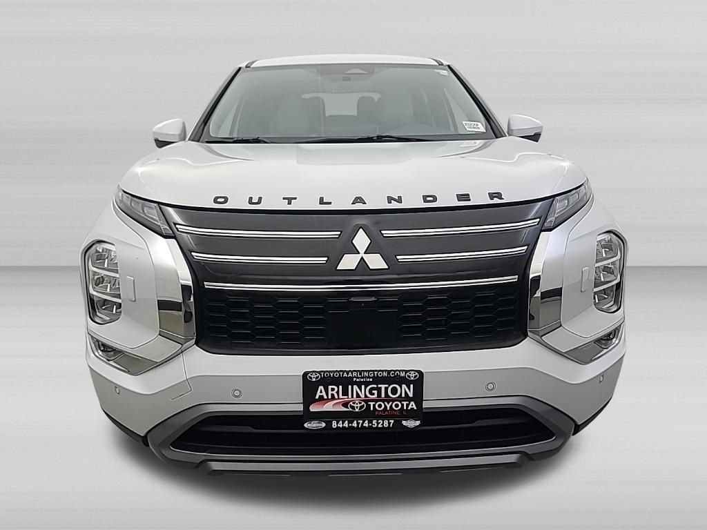 Used 2025 Mitsubishi Outlander SE AWD/4WD image 7