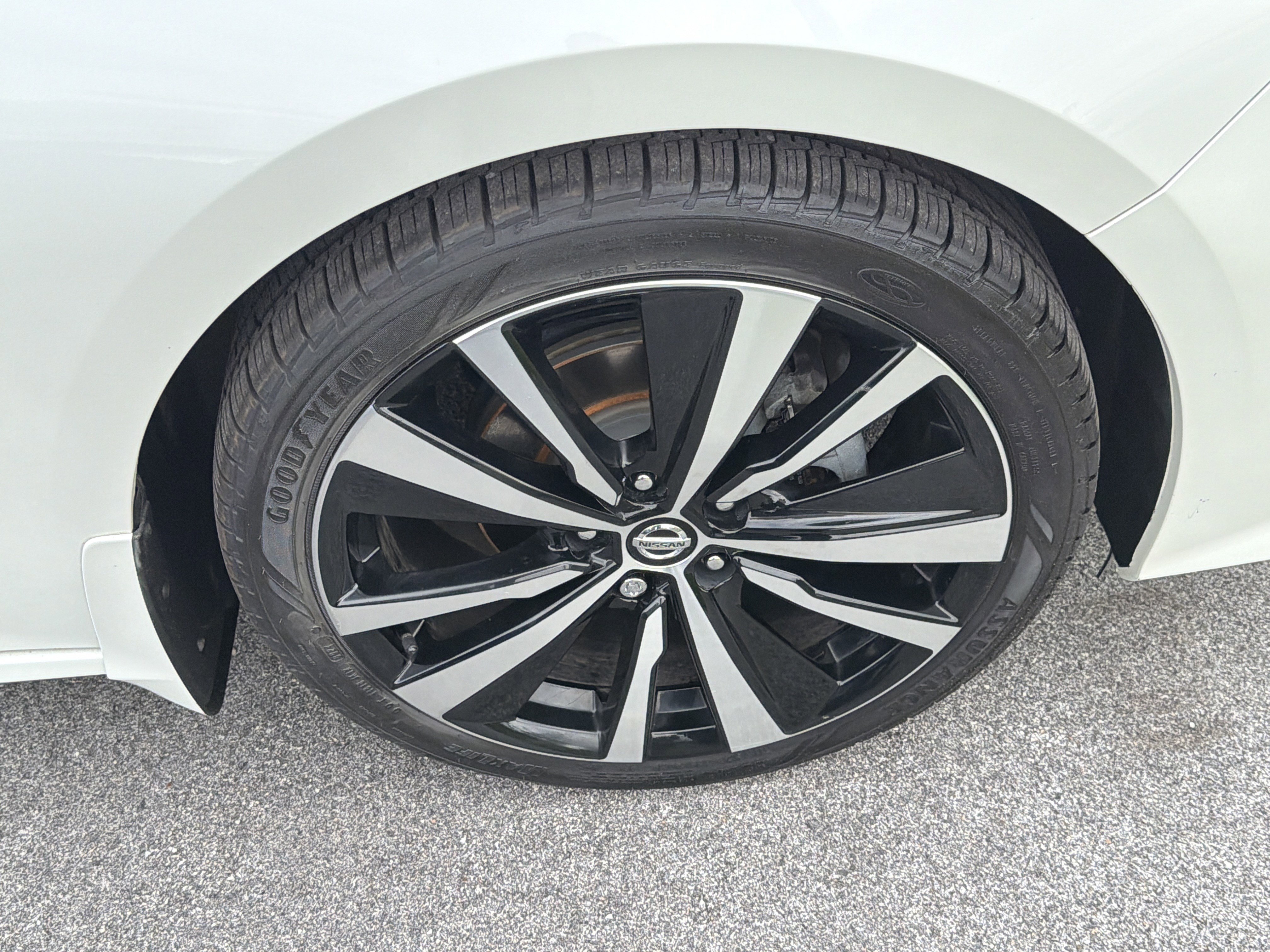 Used 2019 Nissan Altima 2.5 Platinum FWD image 81