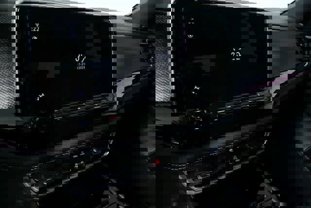 New 2026 Volkswagen Atlas Cross Sport SEL Premium R-Line image 14