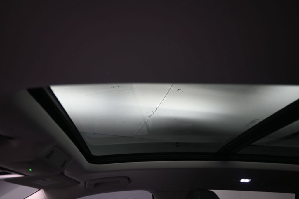 New 2026 Volkswagen Tiguan SE FWD image 19