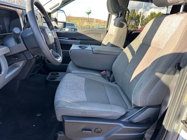 Used 2023 Ford F250 XLT w/ XLT Premium Package AWD/4WD image 17