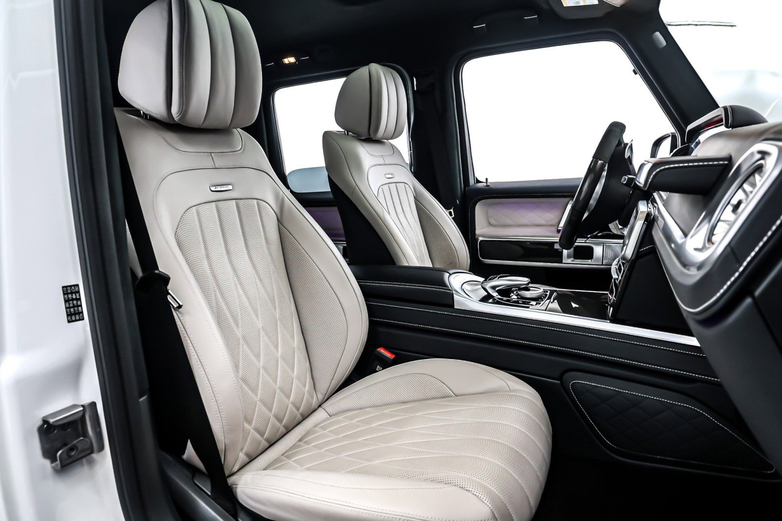 Certified 2024 Mercedes-Benz G 63 AMG 4MATIC image 9