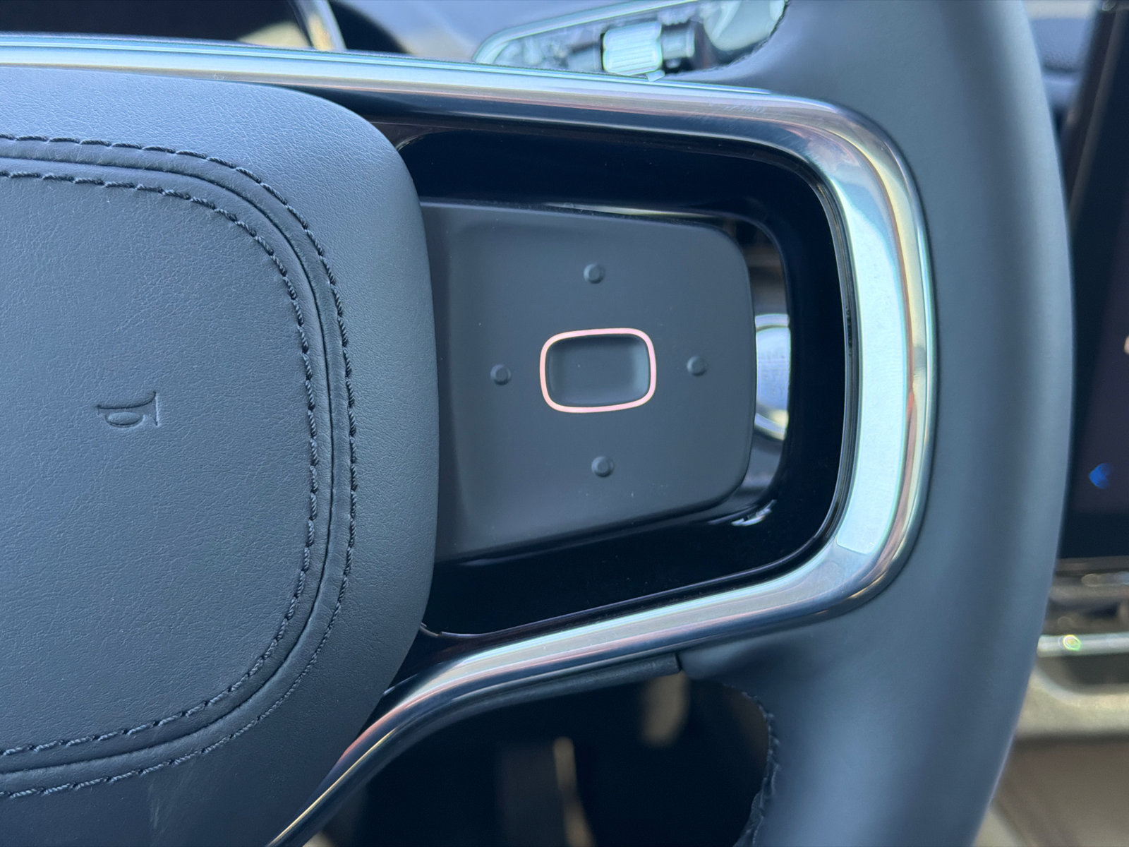 New 2026 Lincoln Nautilus Reserve AWD/4WD image 23