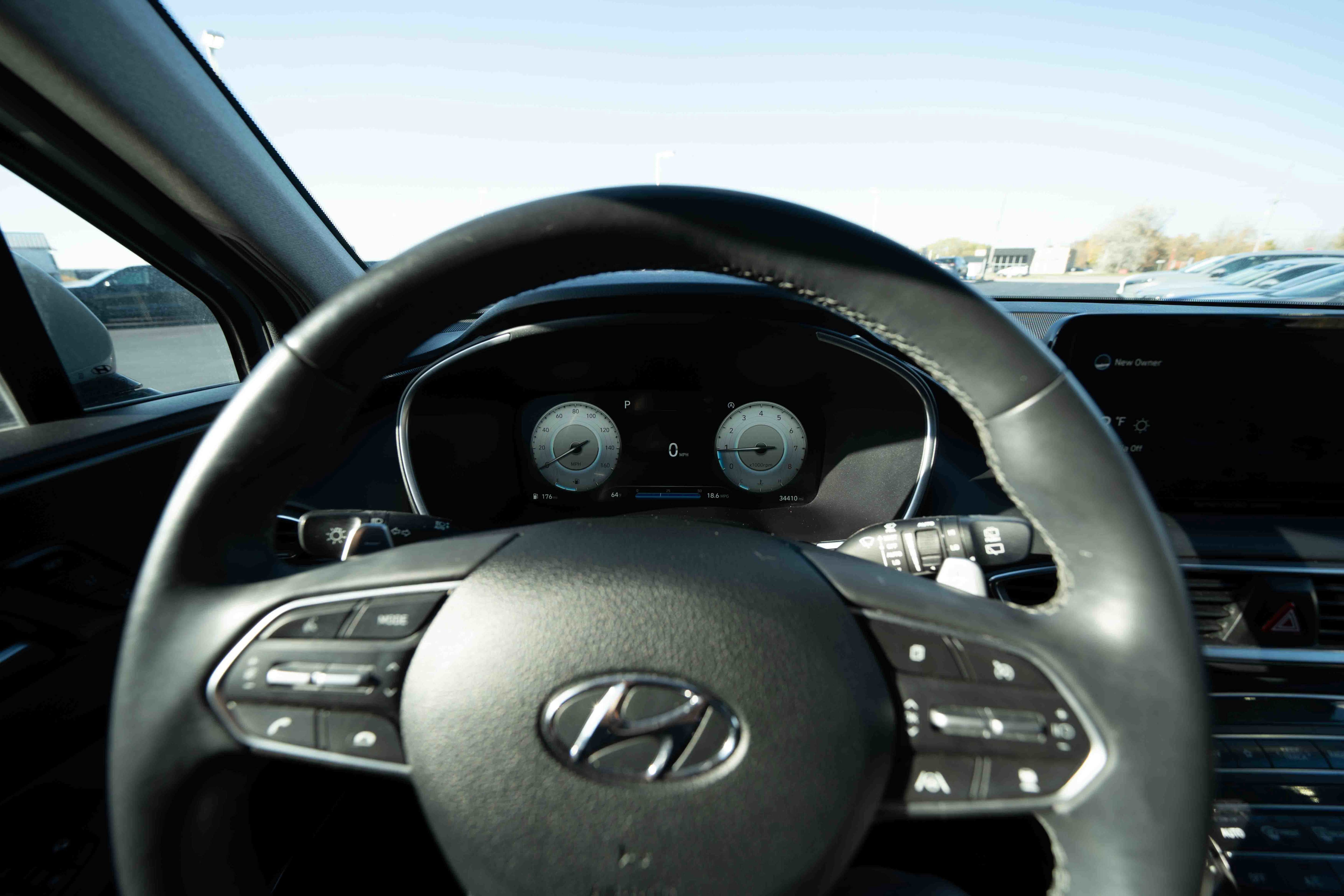 Used 2022 Hyundai Santa Fe Limited image 15