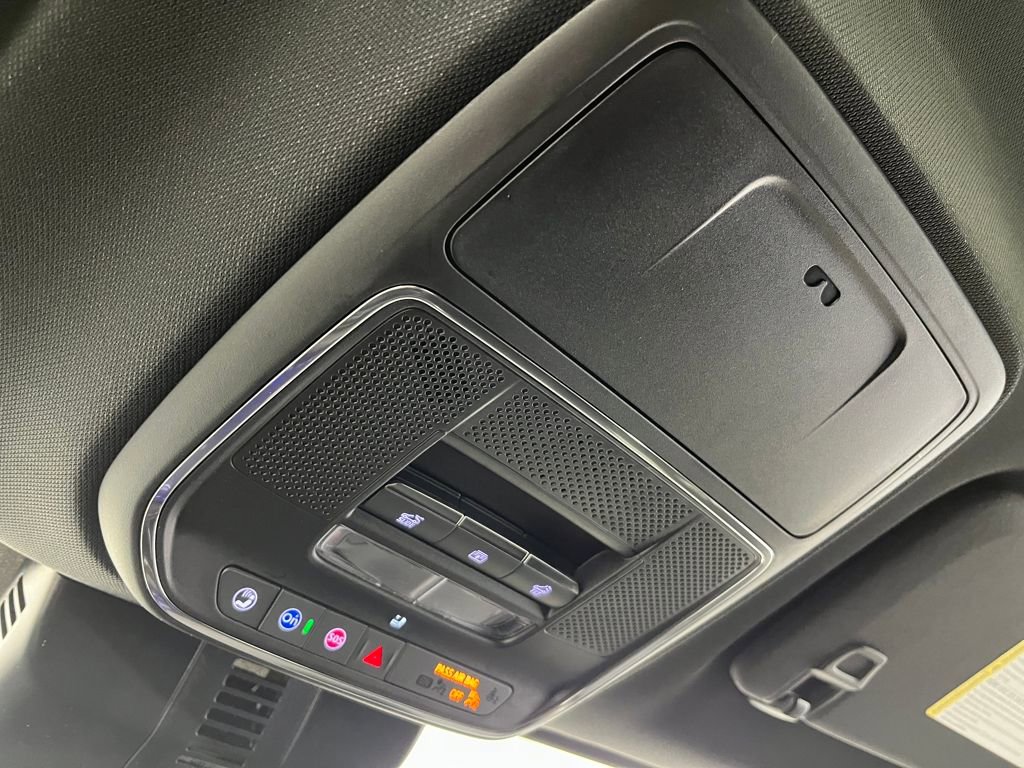 New 2026 Chevrolet Traverse High Country image 23