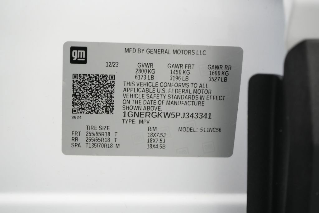 Used 2023 Chevrolet Traverse LT FWD image 24