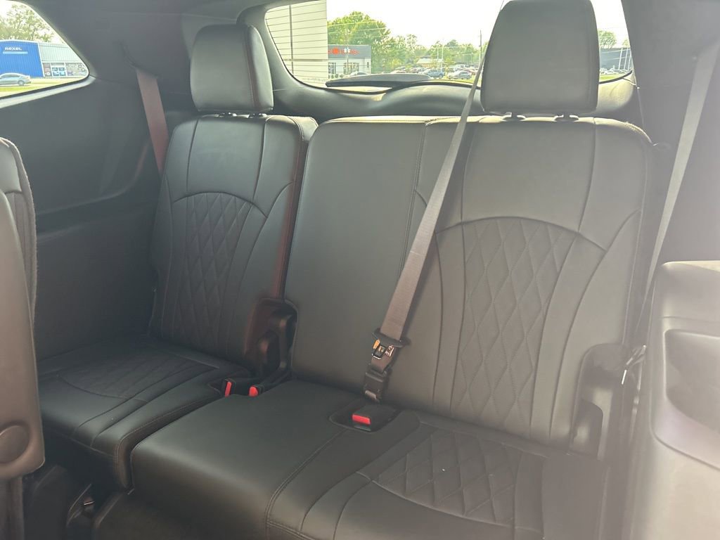 Used 2023 Buick Enclave Avenir w/ Avenir Technology Package image 10