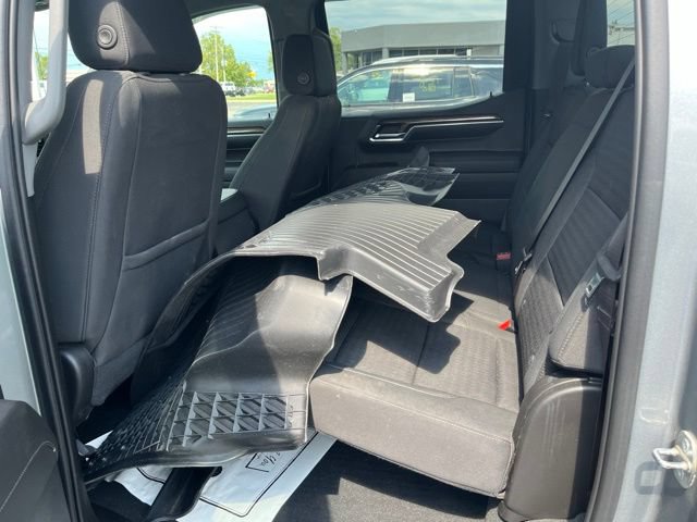 Used 2023 Chevrolet Silverado 1500 LT AWD/4WD image 7
