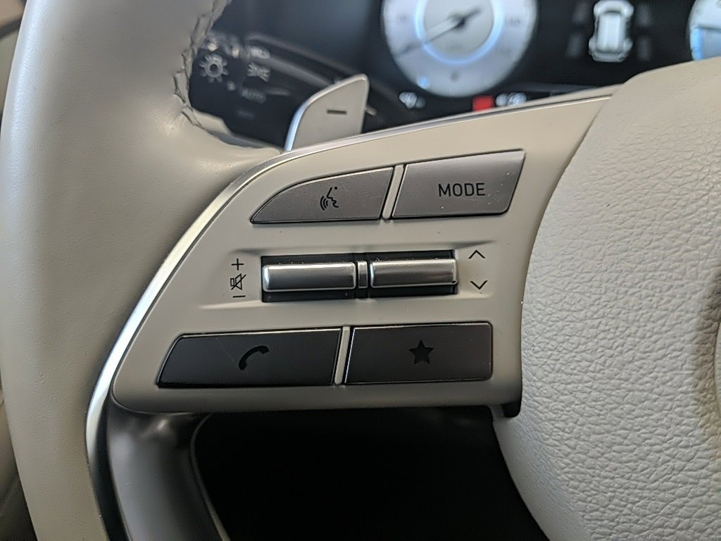 Used 2023 Hyundai Palisade Limited image 18