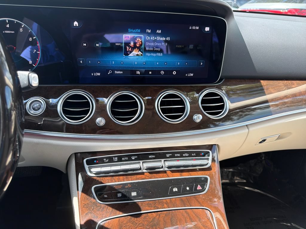 Used 2023 Mercedes-Benz E 350 Sedan image 6