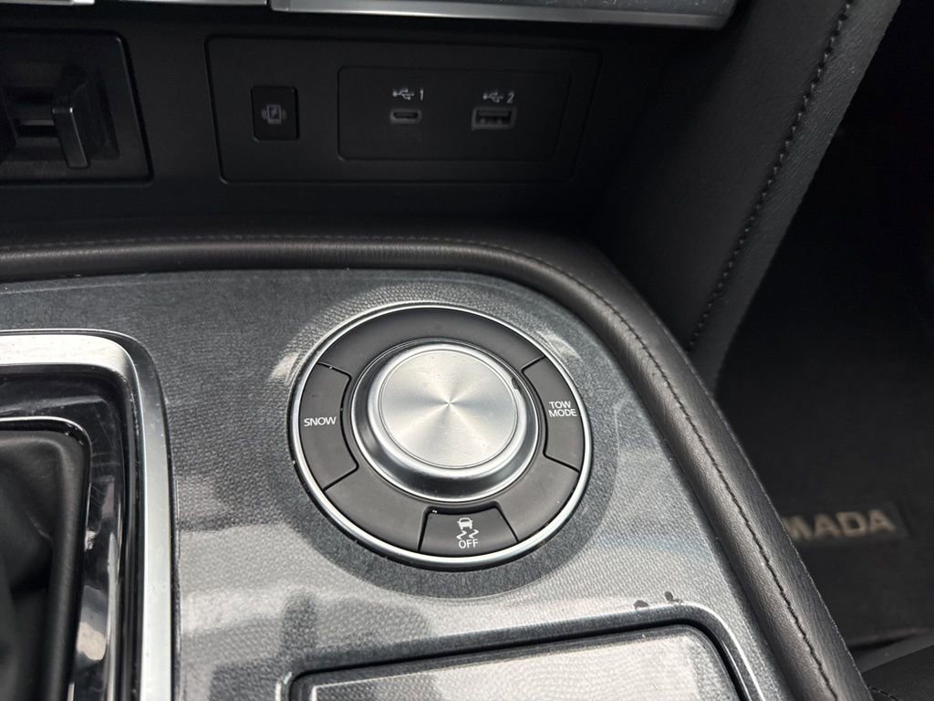 Used 2022 Nissan Armada SV w/ Cargo Package image 38