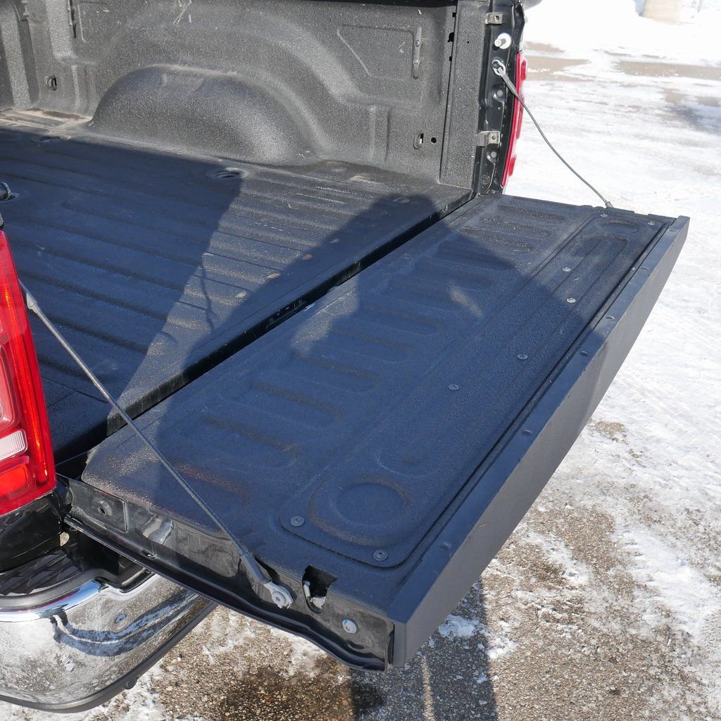 Used 2022 RAM 3500 Laramie image 18