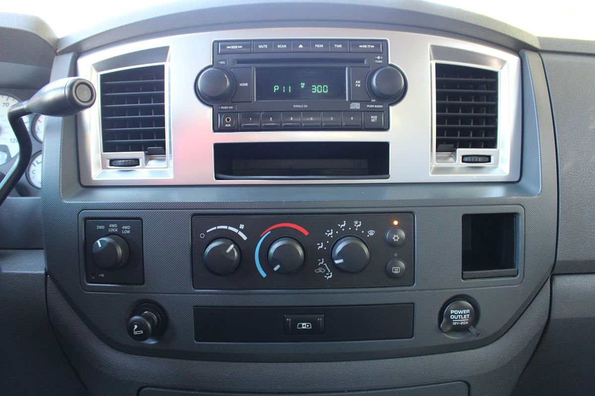 Used 2008 Dodge Ram 1500 Truck SLT w/ Trailer Tow Group image 25