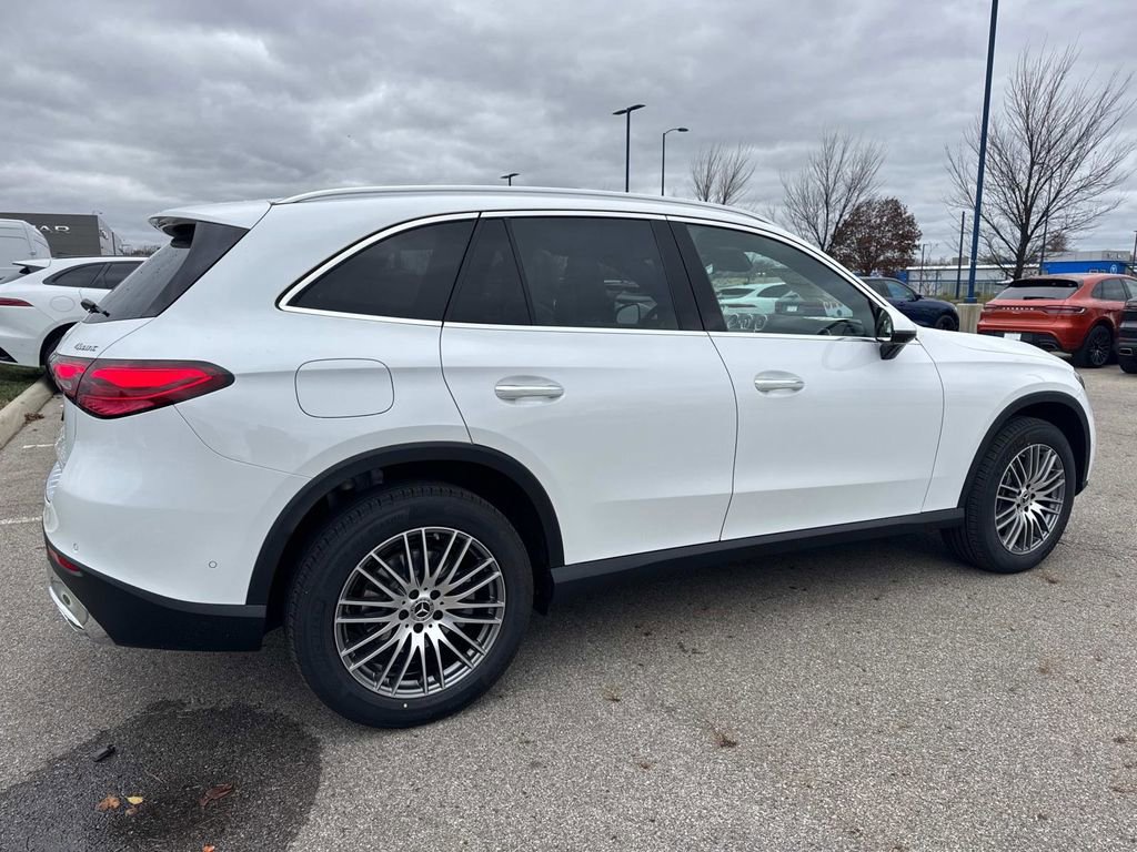New 2026 Mercedes-Benz GLC 300 4MATIC image 7