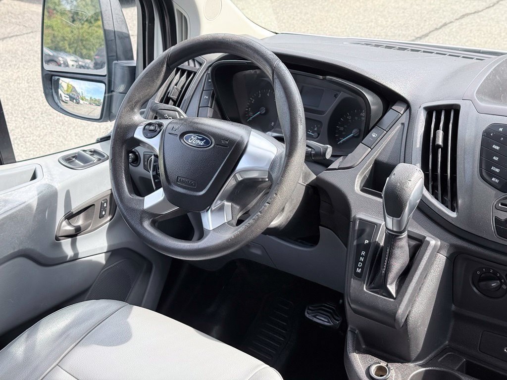 Used 2018 Ford Transit 350 XL RWD image 10