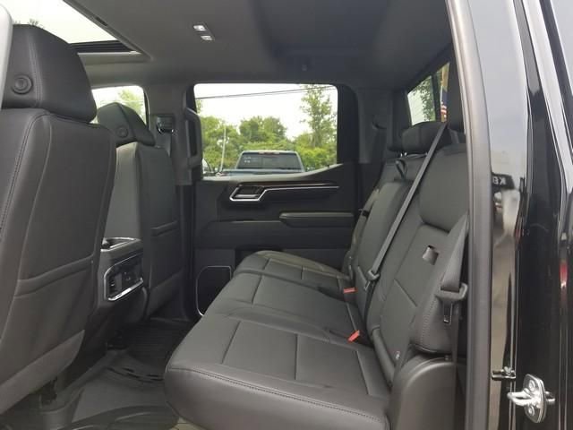 New 2026 GMC Sierra 1500 Elevation w/ Elevation Premium Package image 13