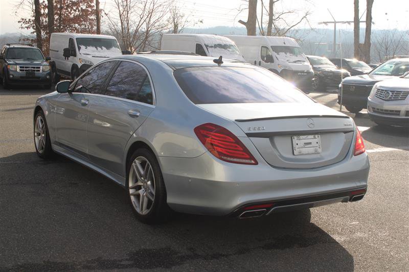 Used 2015 Mercedes-Benz S 550 4MATIC Sedan image 6