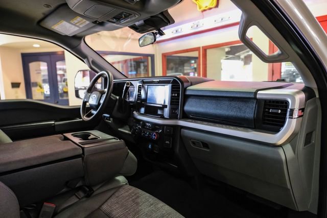 Used 2025 Ford F350 XLT AWD/4WD image 15