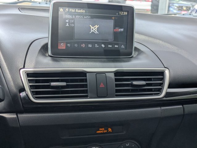 Used 2015 MAZDA MAZDA3 i Sport image 11