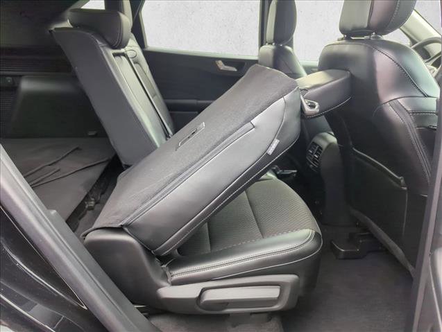 Used 2024 Ford Escape SE image 23