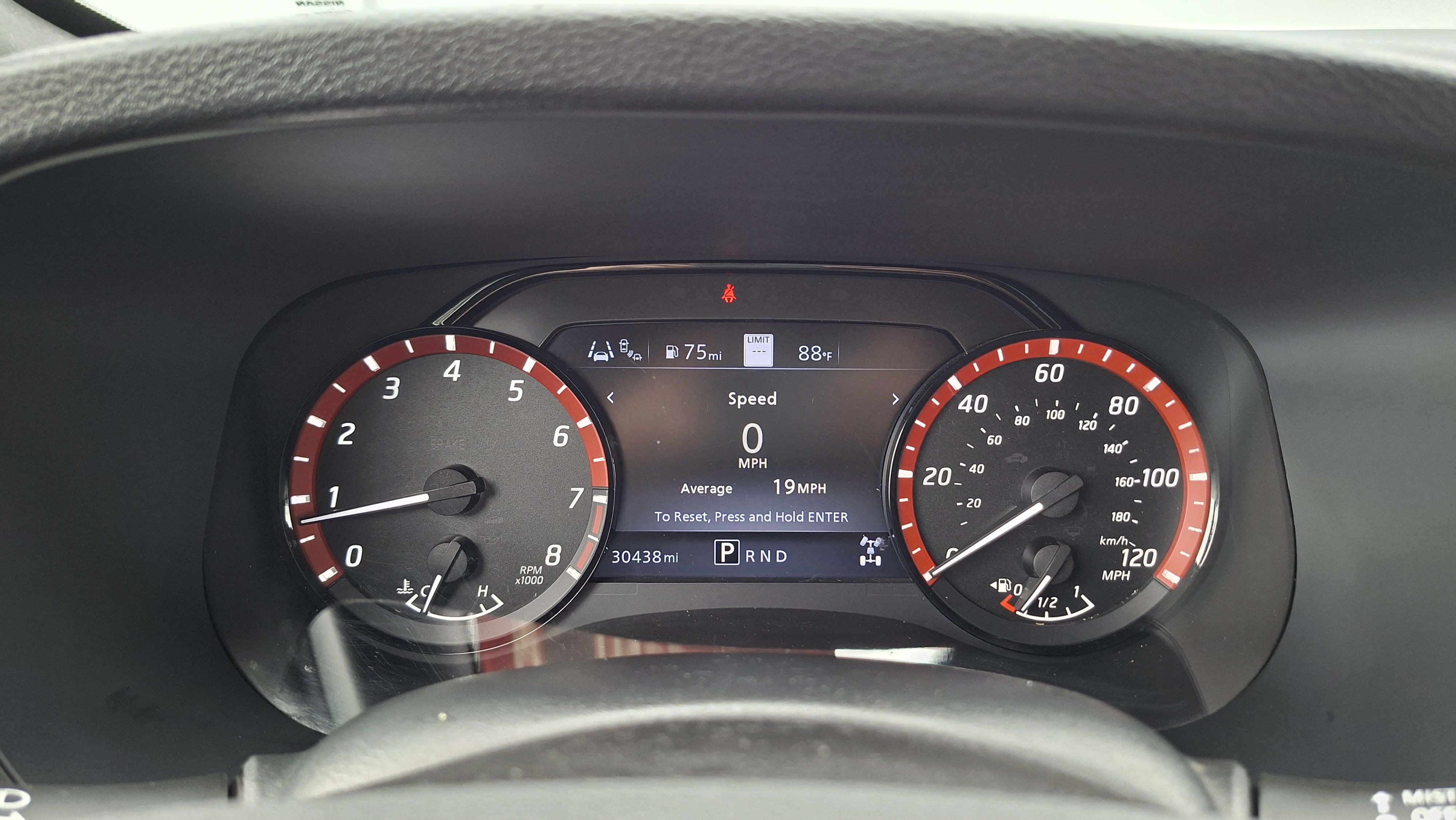 Used 2023 Nissan Frontier PRO-4X w/ Technology Package AWD/4WD image 12