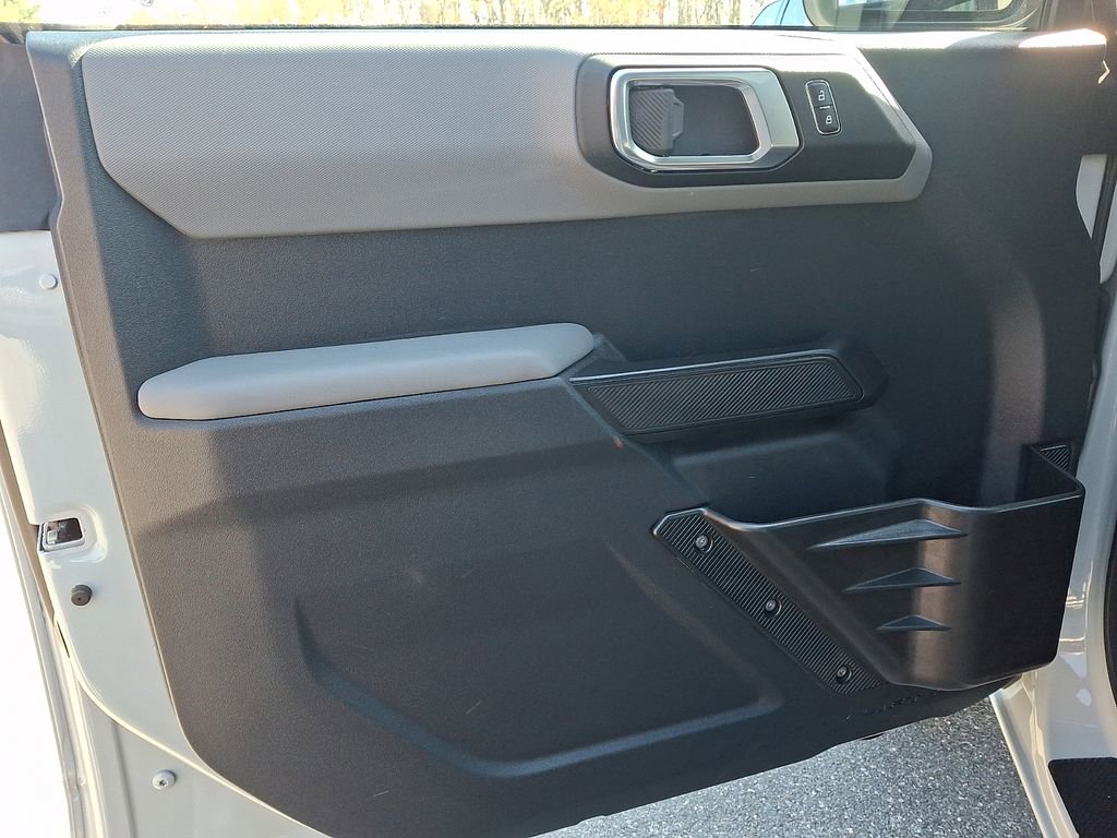 Used 2023 Ford Bronco Big Bend image 12