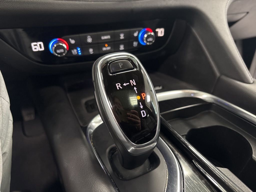 Used 2019 Buick Enclave Avenir w/ Avenir Technology Package FWD image 25