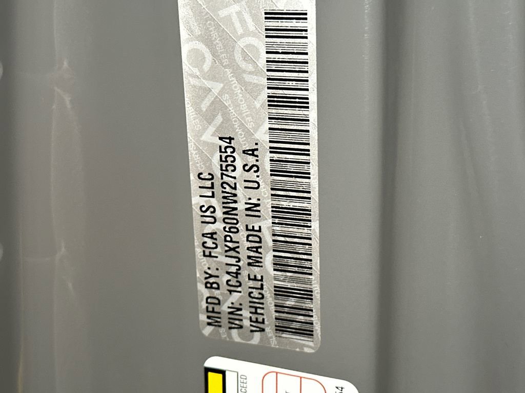 Used 2022 Jeep Wrangler Unlimited Sahara w/ Cold Weather Group image 33