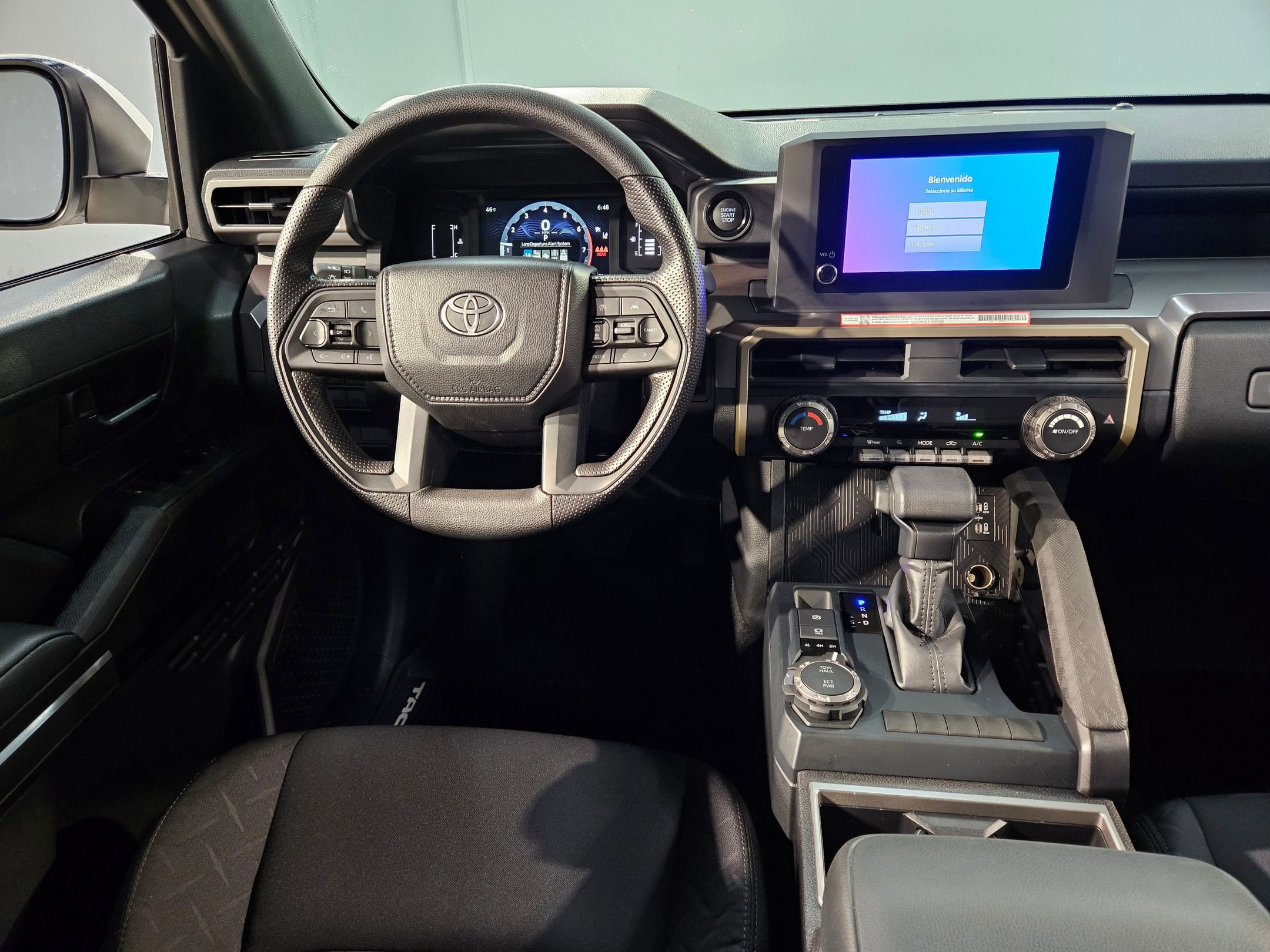Certified 2026 Toyota Tacoma SR5 AWD/4WD image 9