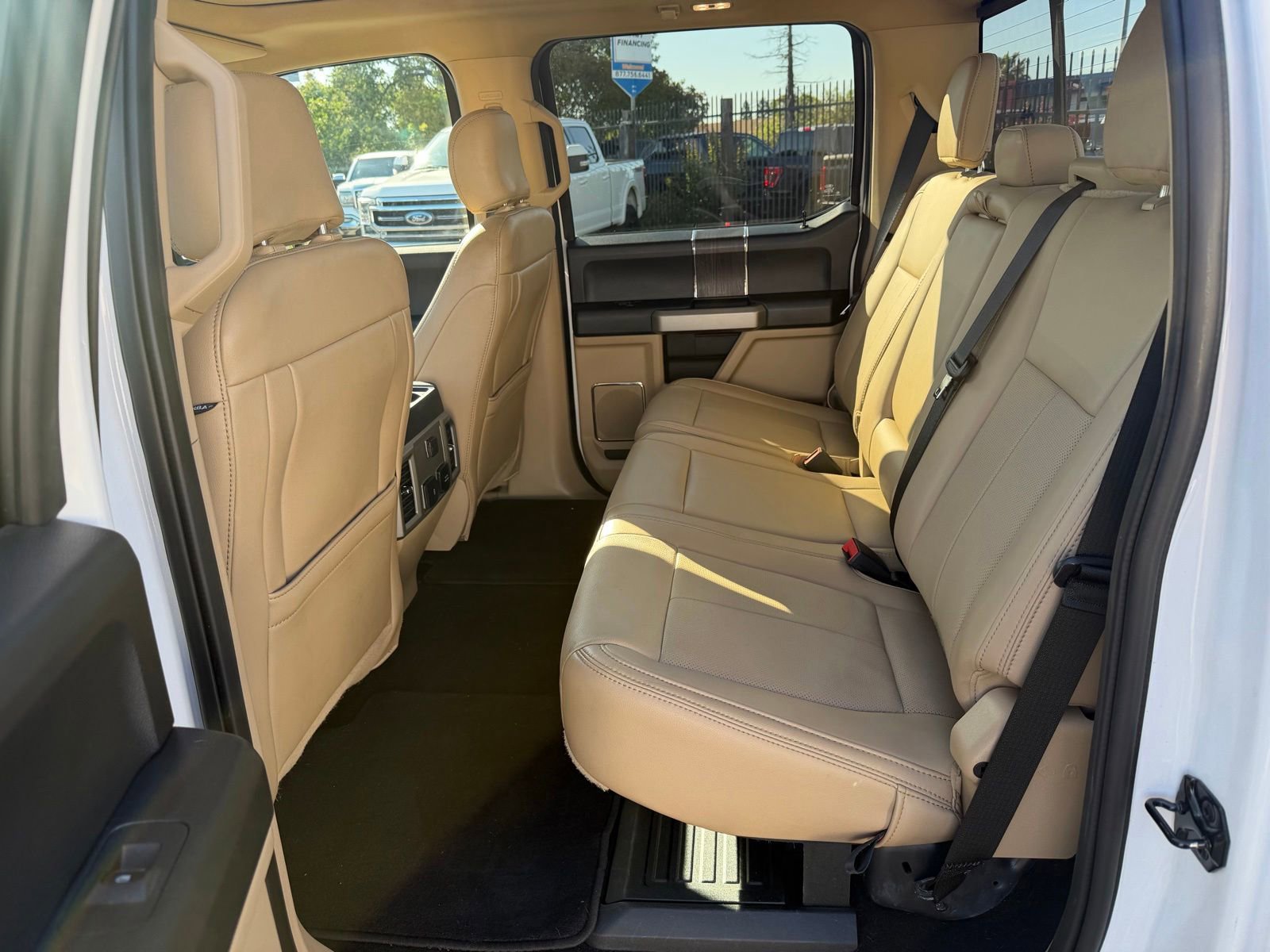 Used 2020 Ford F350 Lariat w/ Lariat Ultimate Package AWD/4WD image 10