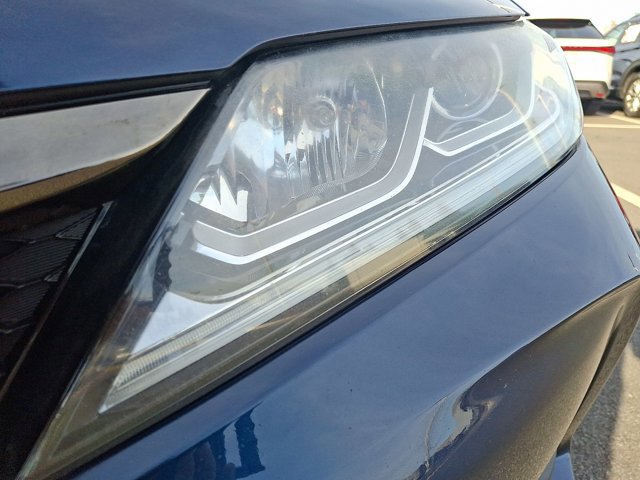 Used 2017 Honda Accord EX-L image 9